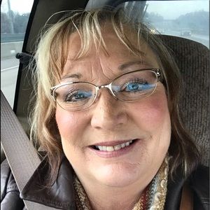 Meet your Posher, Darla